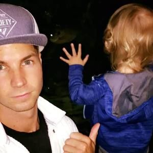 Meet your Posher, Chris